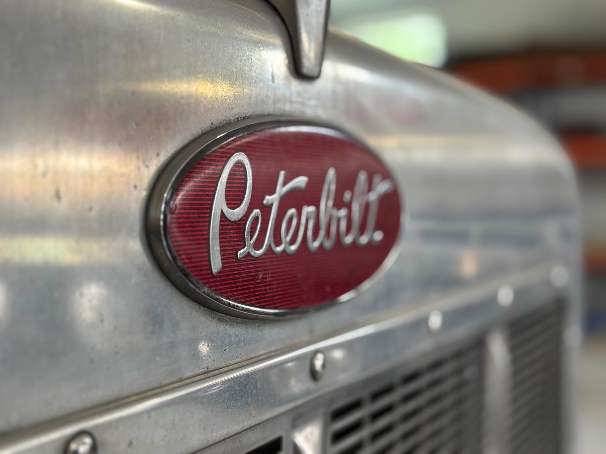 2004 PETERBILT 379 - Image 10